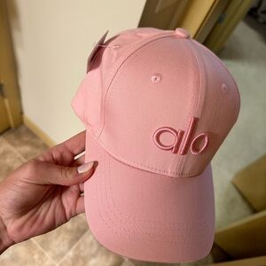 Alo Yoga Performance Off-Duty Cap